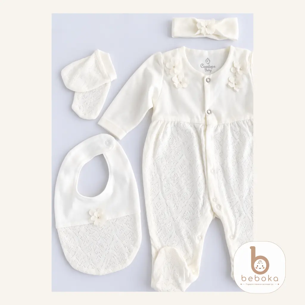 bebeshki-komplekt-za-momiche-izpisvane-white.webp